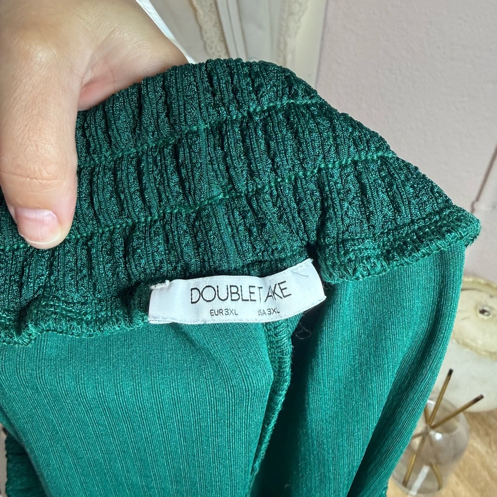 Women’s Drawstring Waist Knit Shorts - Dark Green - Picture 5 of 5